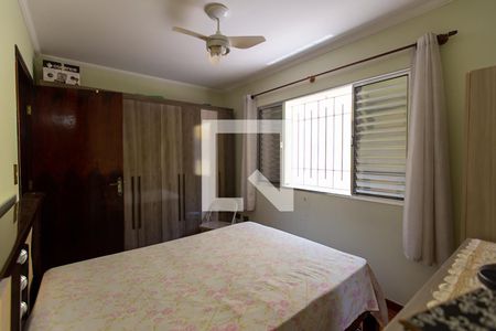 Casa à venda com 175m², 3 quartos e 2 vagasQuarto 1