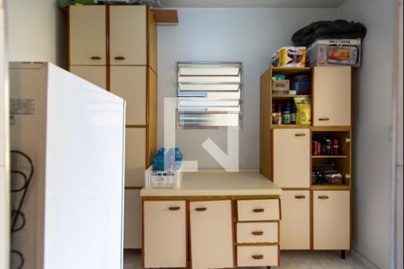 Casa à venda com 175m², 3 quartos e 2 vagasQuarto de Serviço