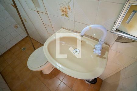 Casa à venda com 172m², 3 quartos e sem vagaBanheiro 