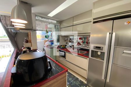 Apartamento à venda com 64m², 3 quartos e 2 vagas Apartamento à venda com 64m², 3 quartos e 2 vagasCozinha