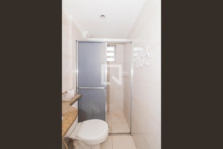 Apartamento à venda com 64m², 2 quartos e 1 vaga Apartamento à venda com 64m², 2 quartos e 1 vagaBanheiro