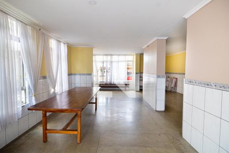 Apartamento à venda com 64m², 2 quartos e 1 vaga Apartamento à venda com 64m², 2 quartos e 1 vagaÁrea comum - Salão de festas