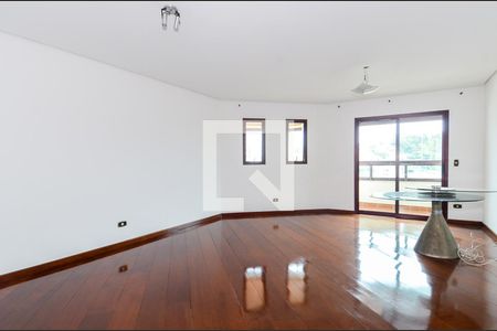 Sala de Estar de Apartamento com 3 quartos, 160m² Vila Galvão