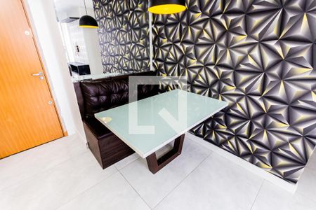Mesa  de apartamento à venda com 2 quartos, 50m² em Utinga, Santo André