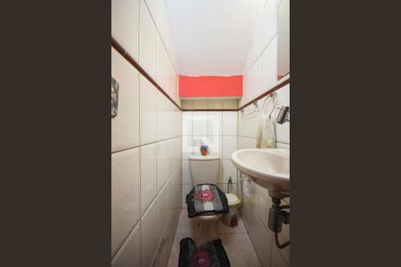 Lavabo de casa à venda com 3 quartos, 175m² em Parque Pinheiros, Taboão da Serra
