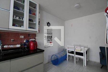 Casa à venda com 240m², 3 quartos e 3 vagasCozinha