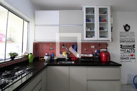 Casa à venda com 240m², 3 quartos e 3 vagasCozinha