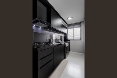 Apartamento à venda com 60m², 2 quartos e 1 vagaCozinha e Área de Serviço