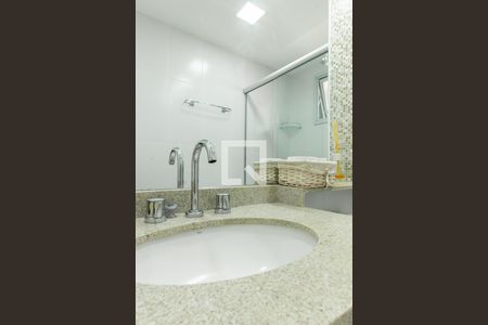 Apartamento para alugar com 121m², 3 quartos e 2 vagas Apartamento para alugar com 121m², 3 quartos e 2 vagasBanheiro da suíte 1