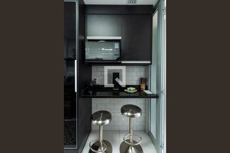 Apartamento para alugar com 121m², 3 quartos e 2 vagas Apartamento para alugar com 121m², 3 quartos e 2 vagasCozinha