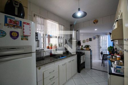 Casa à venda com 200m², 3 quartos e 2 vagasCozinha
