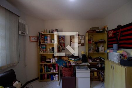 Casa à venda com 200m², 3 quartos e 2 vagasQuarto 2