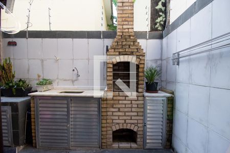 Casa à venda com 200m², 3 quartos e 2 vagasChurrasqueira