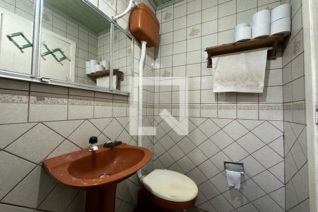 Casa para alugar com 203m², 3 quartos e 1 vagaPia do Banheiro 1