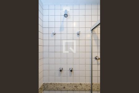 Apartamento para alugar com 74m², 2 quartos e 2 vagasBanheiro Social