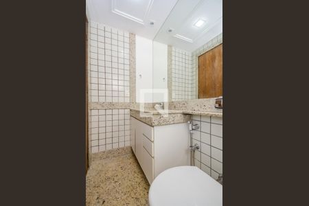 Apartamento para alugar com 74m², 2 quartos e 2 vagasBanheiro da Suíte