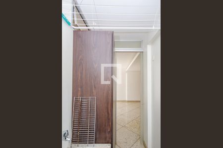 Apartamento para alugar com 74m², 2 quartos e 2 vagasÁrea de Serviço