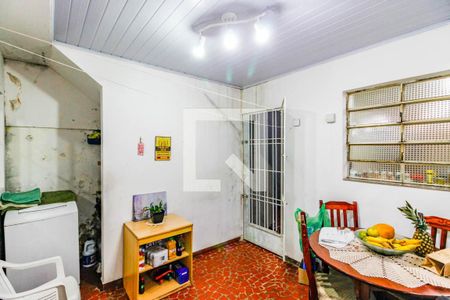 Casa à venda com 70m², 2 quartos e 2 vagasÁrea de Serviço