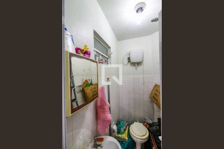 Casa à venda com 70m², 2 quartos e 2 vagasBanheiro de Serviço