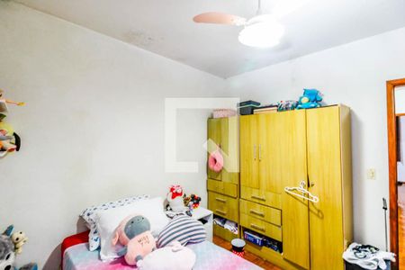 Casa à venda com 70m², 2 quartos e 2 vagasQuarto 1