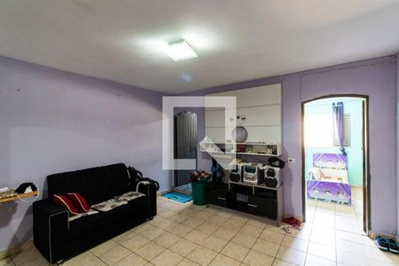 Casa 01 - Sala de casa à venda com 6 quartos, 150m² em Vila Arapua, São Paulo