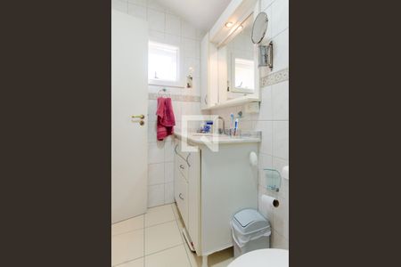 Casa à venda com 159m², 3 quartos e 2 vagasBanheiro da Suíte 1