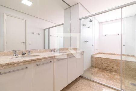 Apartamento para alugar com 168m², 2 quartos e 4 vagasBanheiro da suíte 2