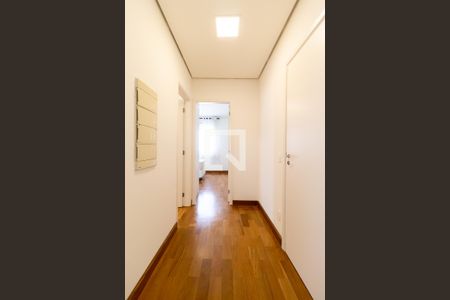 Apartamento para alugar com 168m², 2 quartos e 4 vagasCorredor