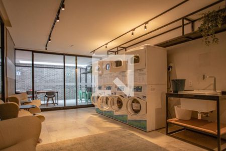 Studio à venda com 33m², 1 quarto e sem vagaLavanderia 