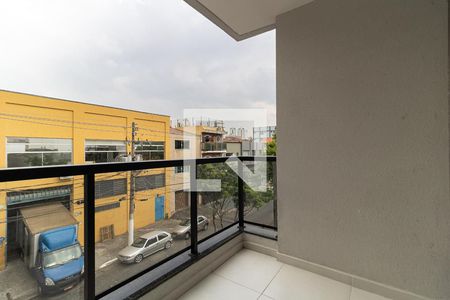 Varanda e lavanderia de apartamento para alugar com 2 quartos, 36m² em Cambuci, São Paulo