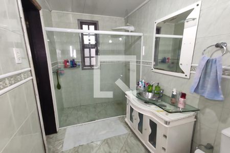 Casa à venda com 187m², 3 quartos e 3 vagasBanheiro