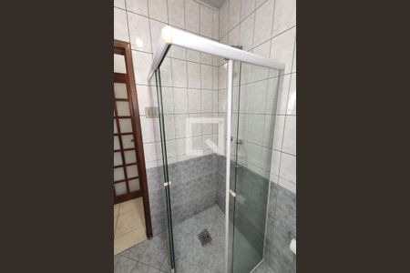 Casa à venda com 187m², 3 quartos e 3 vagasBanheiro 2