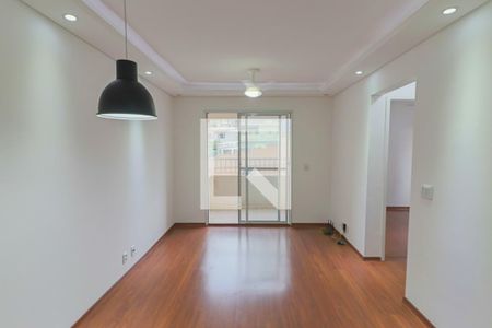 Sala de apartamento para alugar com 2 quartos, 52m² em Jardim do Lago, São Paulo