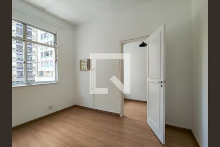 Quarto 1 de apartamento à venda com 2 quartos, 70m² em Tijuca, Rio de Janeiro