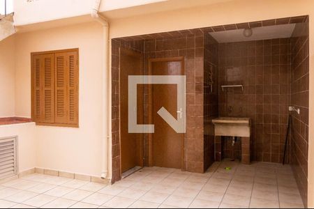 Casa à venda com 132m², 4 quartos e 2 vagasÁrea de Serviço