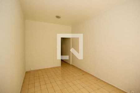 Sala de kitnet/studio para alugar com 1 quarto, 30m² em Copacabana, Rio de Janeiro