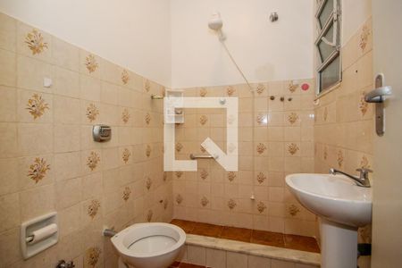 Banheiro 1 de kitnet/studio para alugar com 1 quarto, 30m² em Copacabana, Rio de Janeiro