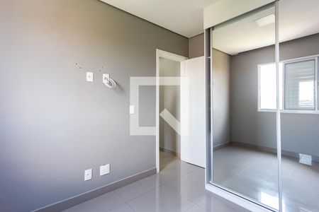 Quarto de apartamento à venda com 2 quartos, 46m² em Novo Osasco, Osasco
