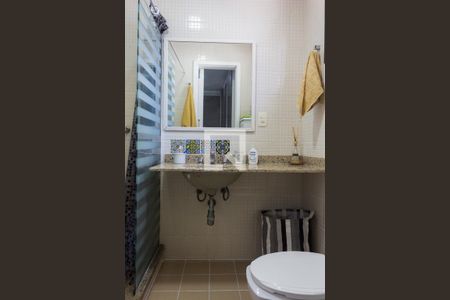 Apartamento à venda com 140m², 4 quartos e 2 vagasBanheiro da Suíte 1