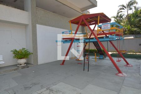 Apartamento para alugar com 110m², 3 quartos e 1 vagaÁrea Comum - Playground