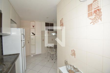 Apartamento para alugar com 110m², 3 quartos e 1 vagaCozinha e Área de Serviço