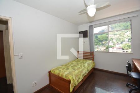 Apartamento para alugar com 110m², 3 quartos e 1 vagaQuarto 2