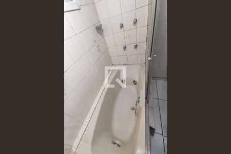 Casa à venda com 120m², 3 quartos e 2 vagas Casa à venda com 120m², 3 quartos e 2 vagasBanheiro