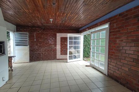 Casa à venda com 120m², 3 quartos e 2 vagas Casa à venda com 120m², 3 quartos e 2 vagasSalão de festas