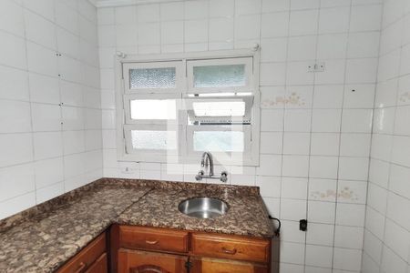 Casa à venda com 120m², 3 quartos e 2 vagas Casa à venda com 120m², 3 quartos e 2 vagasCozinha