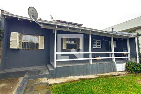 Casa à venda com 120m², 3 quartos e 2 vagas Casa à venda com 120m², 3 quartos e 2 vagasFachada Fundos