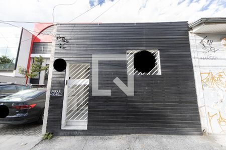 Casa para alugar com 105m², 4 quartos e sem vaga Casa para alugar com 105m², 4 quartos e sem vagaFachada