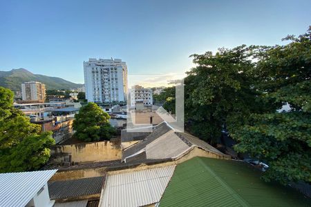 Apartamento para alugar com 65m², 2 quartos e 1 vagaVista Área de Serviço