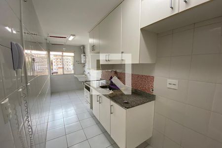 Apartamento para alugar com 65m², 2 quartos e 1 vagaCozinha