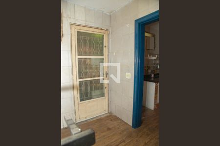 Casa à venda com 250m², 3 quartos e 2 vagasÁrea de Serviço